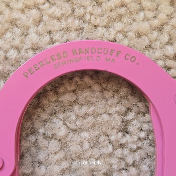 NIB Peerless Chain Link Handcuffs PINK Tactical LEO Police - Picture 2 of 8